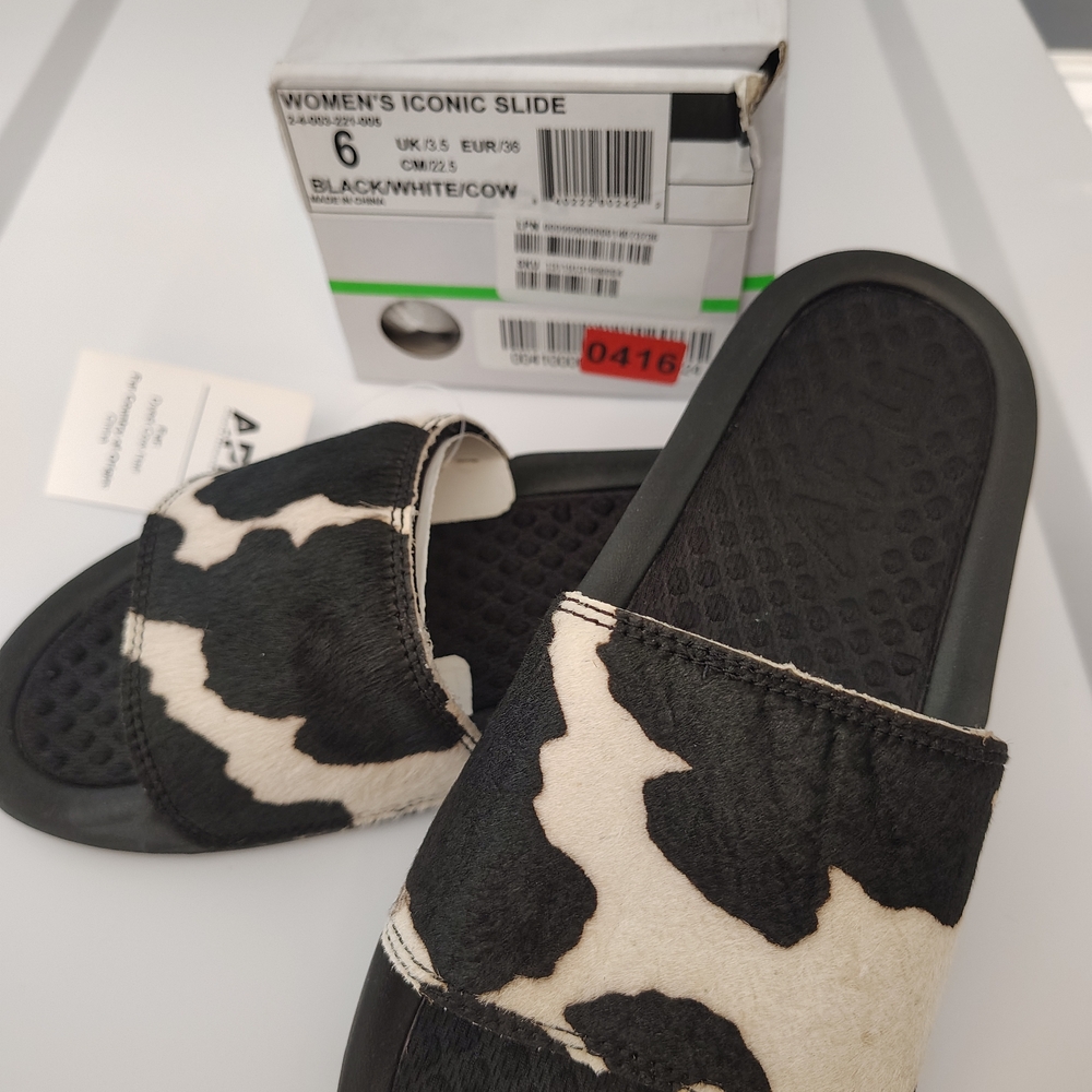Apex Women's Iconic Slide Sandals - Black and White‎ Calf Hair Size 6 APL Nwt